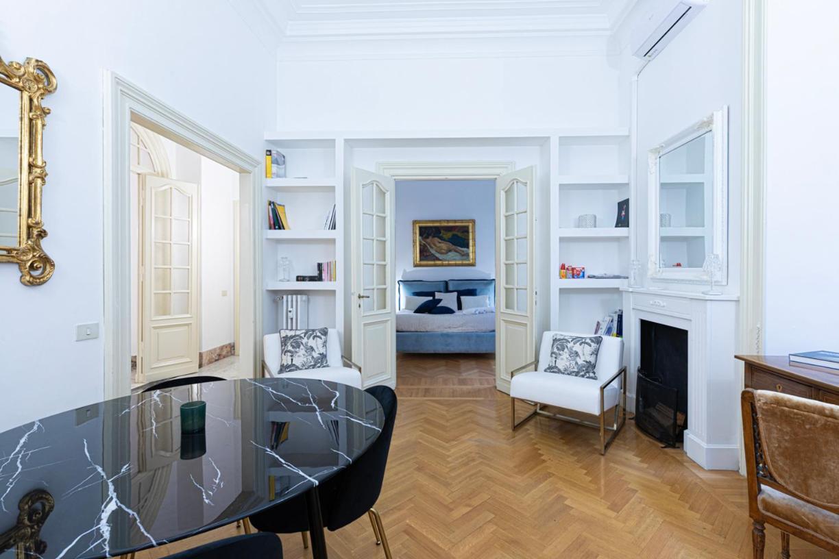 Antonelli Place Rom